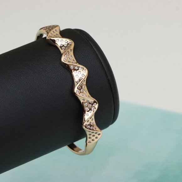 Wave Design Rose Gold Bangle with Crystal Studded Texture Shine, XPBL0475 - Picture 8 of 12